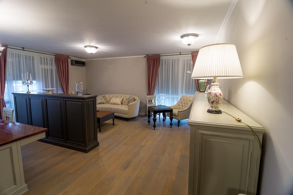 Apartament Alex Арад Экстерьер фото